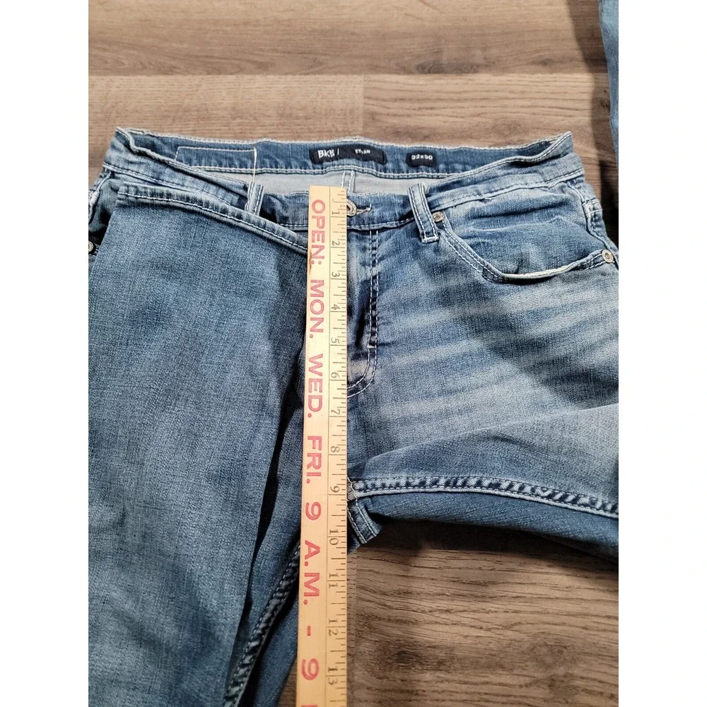 BKE Jeans Size 30x28* Blue Medium Wash Ethan Slim Fit Stretch Cotton Preppy Mens